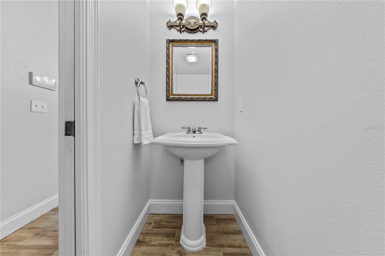 CARRINGTON PARK - Residential