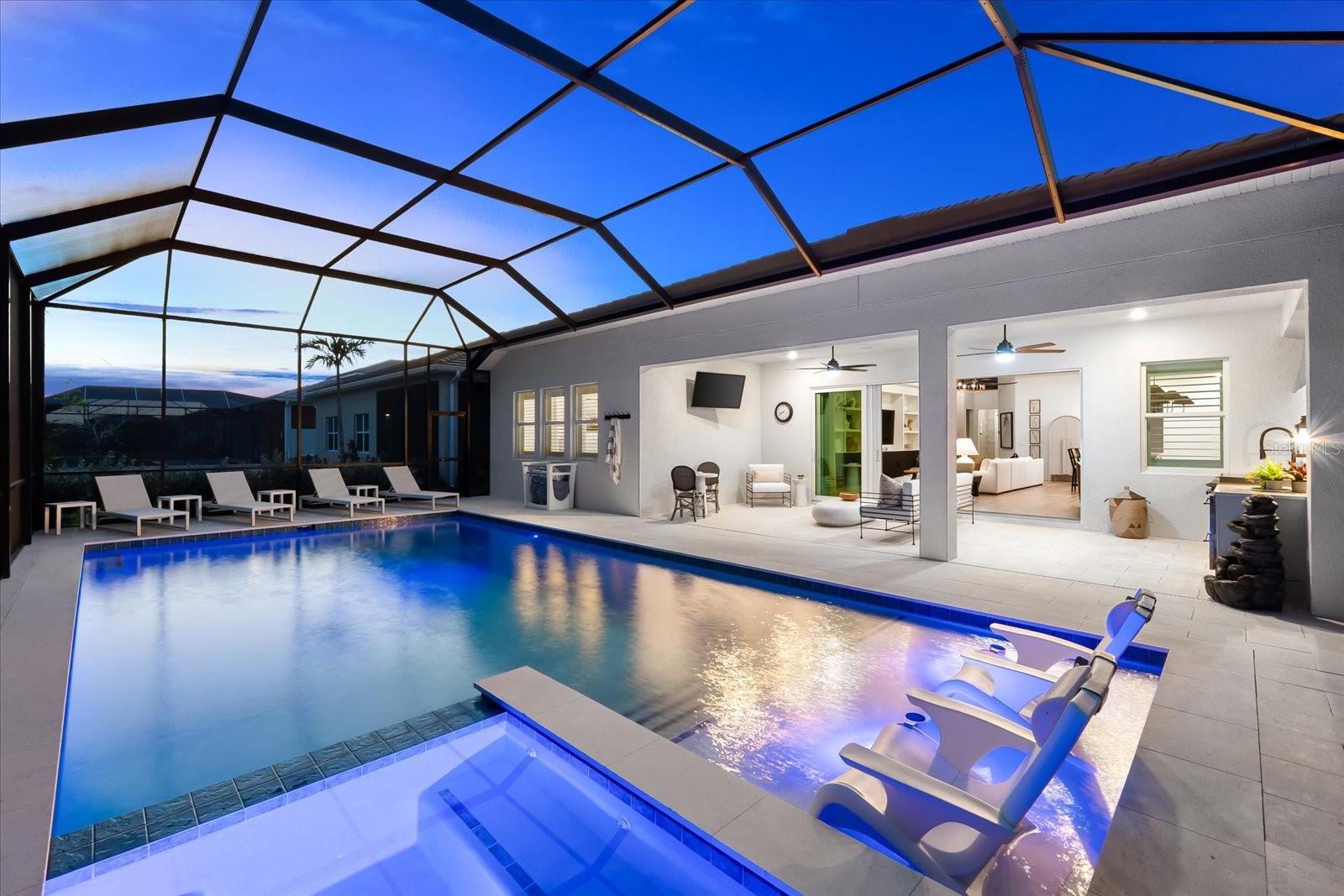 8163 REDONDA LOOP