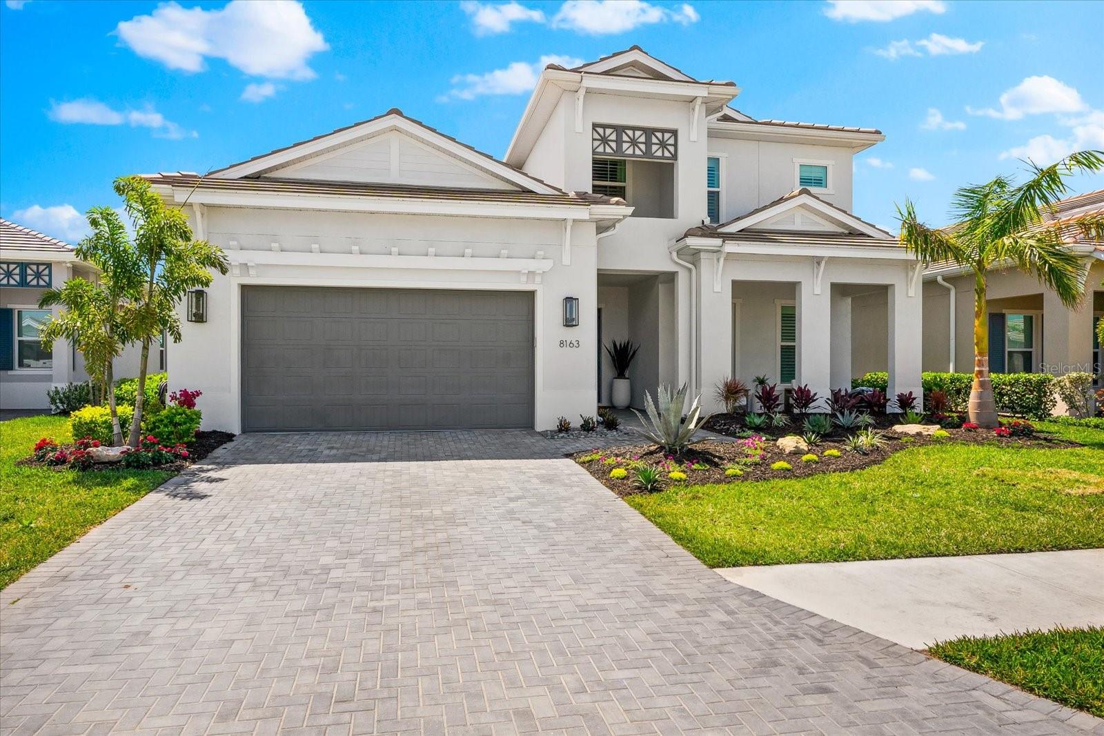 8163 REDONDA LOOP