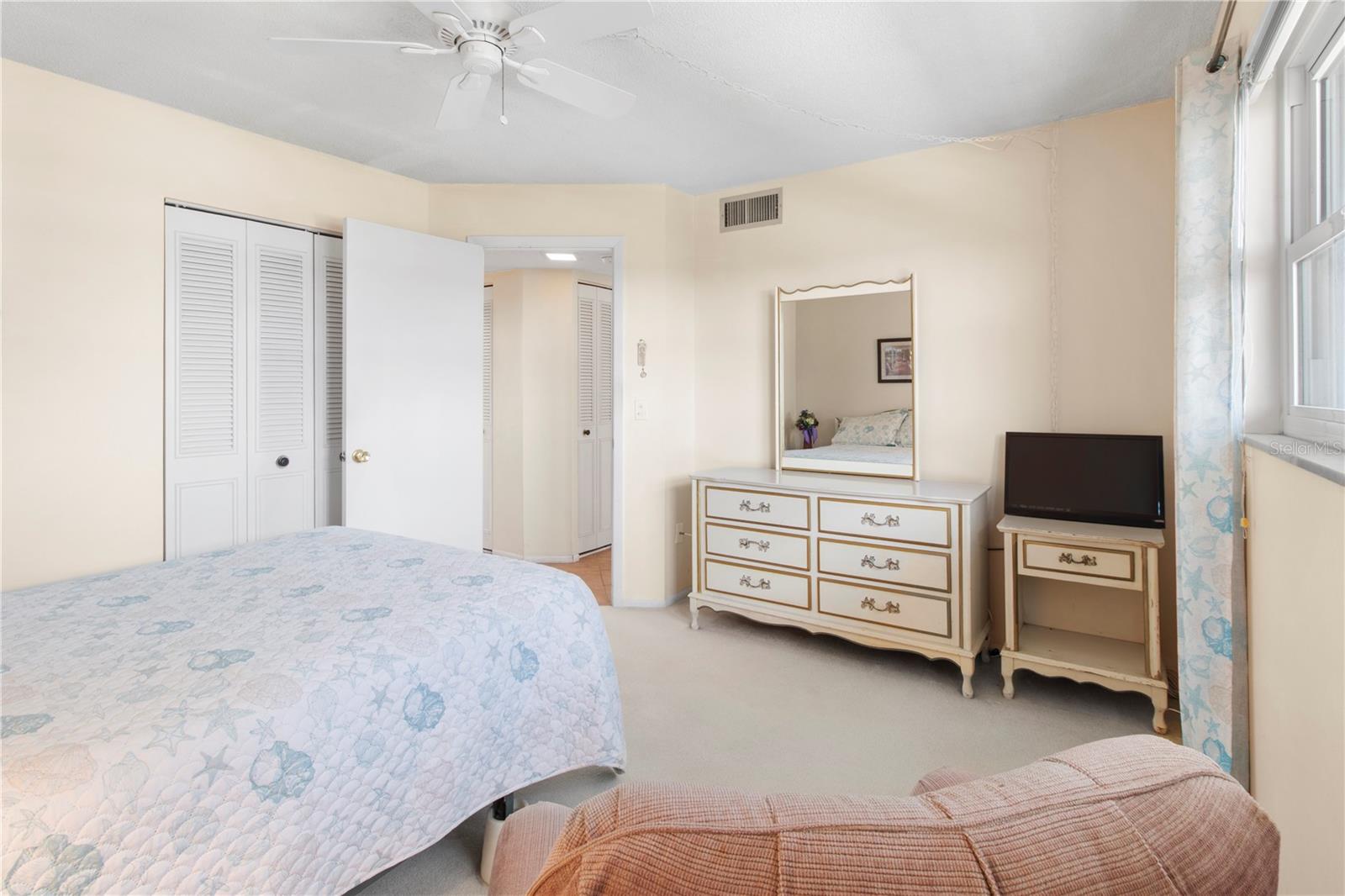 IRONWOOD FOURTH - Residential