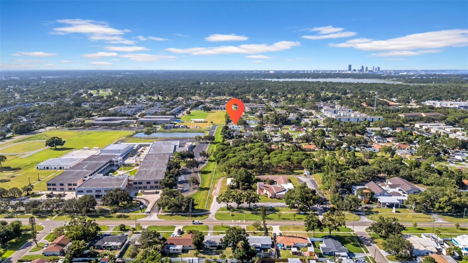 ARLINGTON PARK - Residential