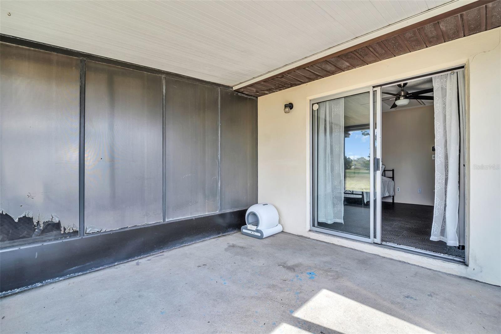 HILL CREST VILLAS - Residential