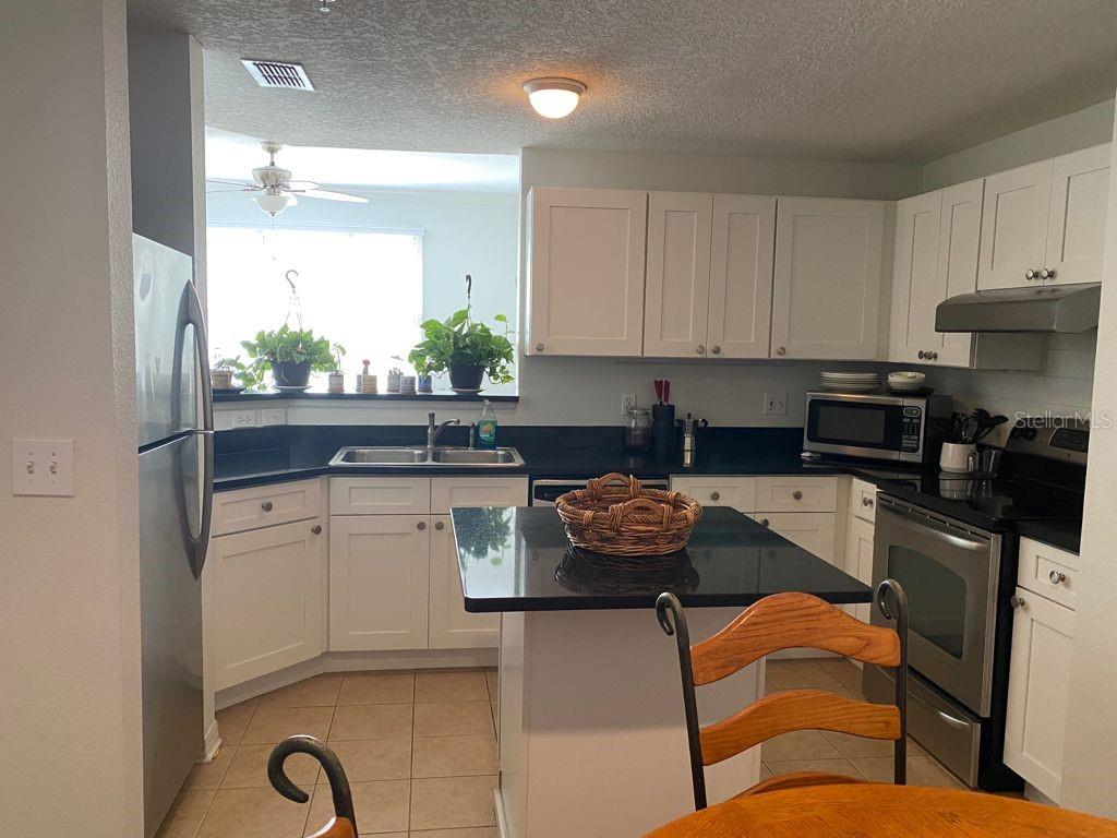 501 KNIGHTS RUN AVENUE 2218