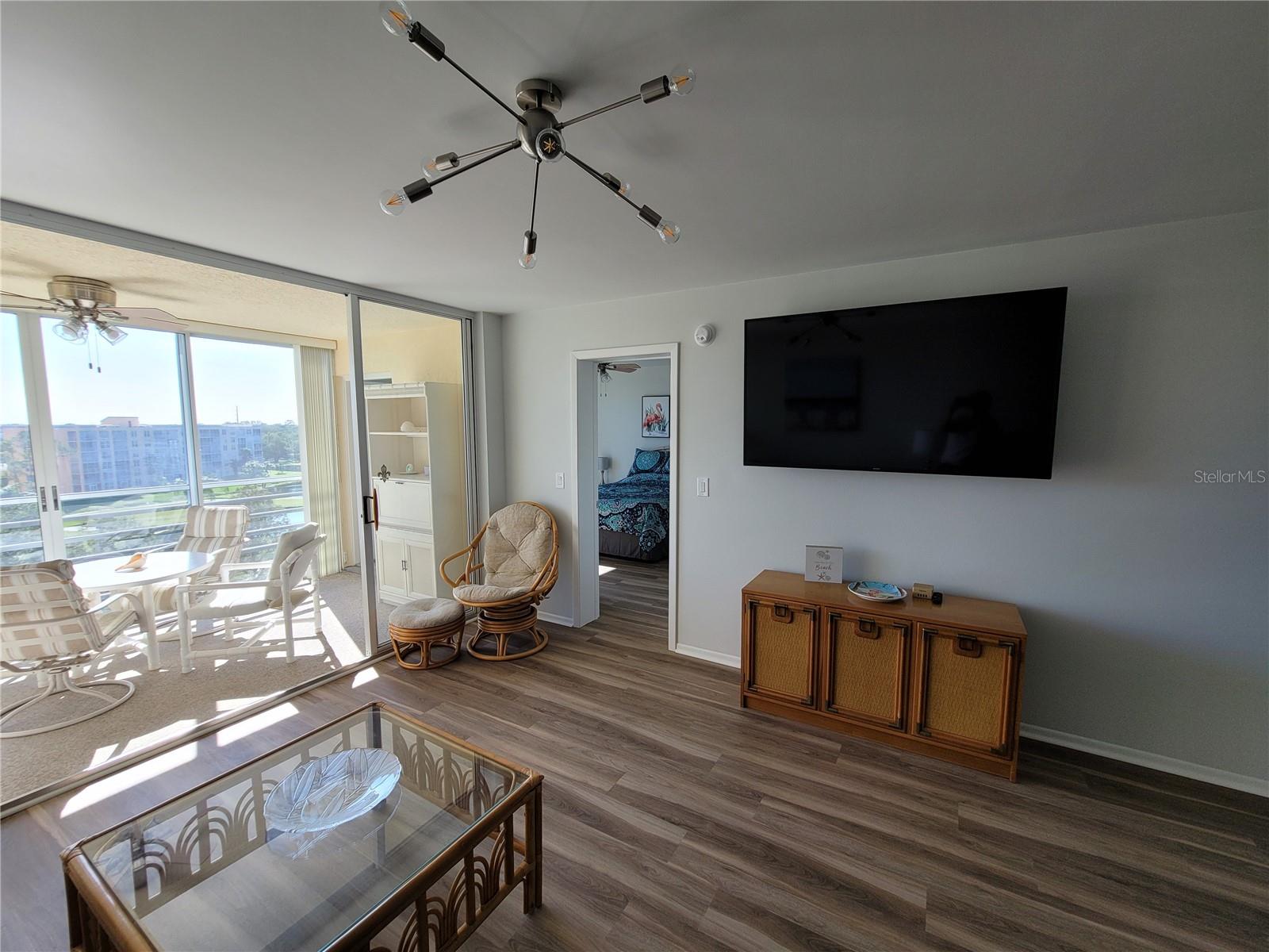 THE FAIRWAYS AT PINEBROOK PH II - Residential Lease