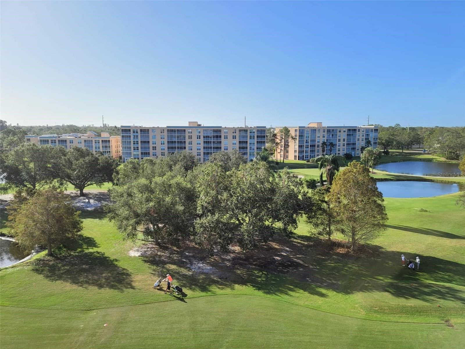 THE FAIRWAYS AT PINEBROOK PH II - Residential Lease