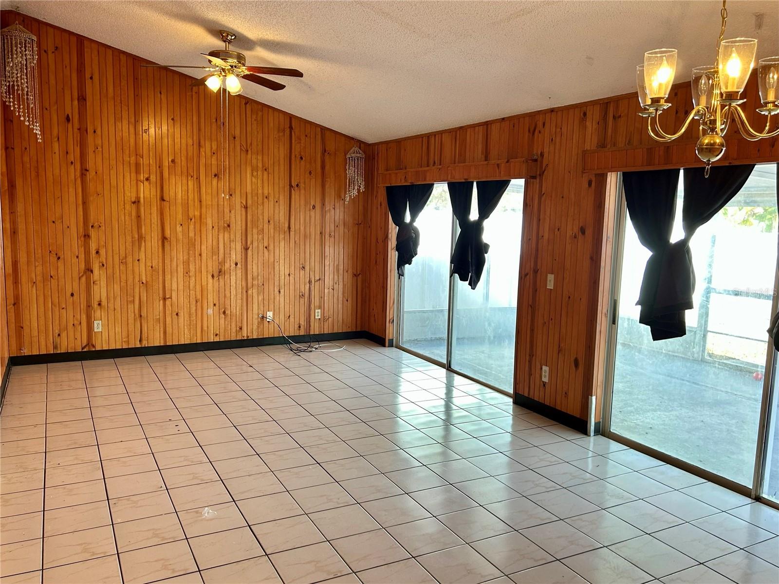 RIVERDALE SUB PH I - Residential