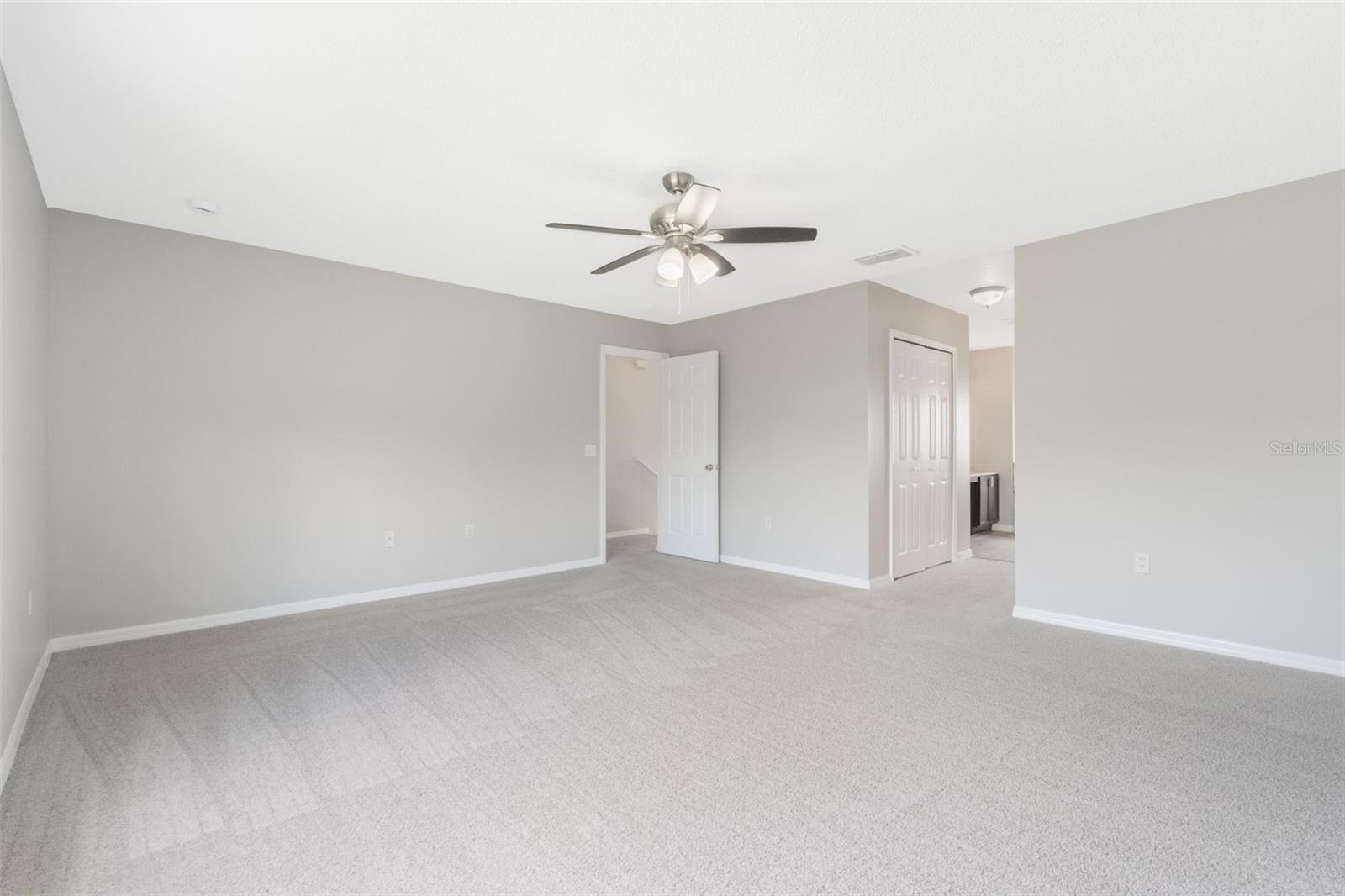 CREPE MYRTLE COVE CRESCENT LAKES - Residential