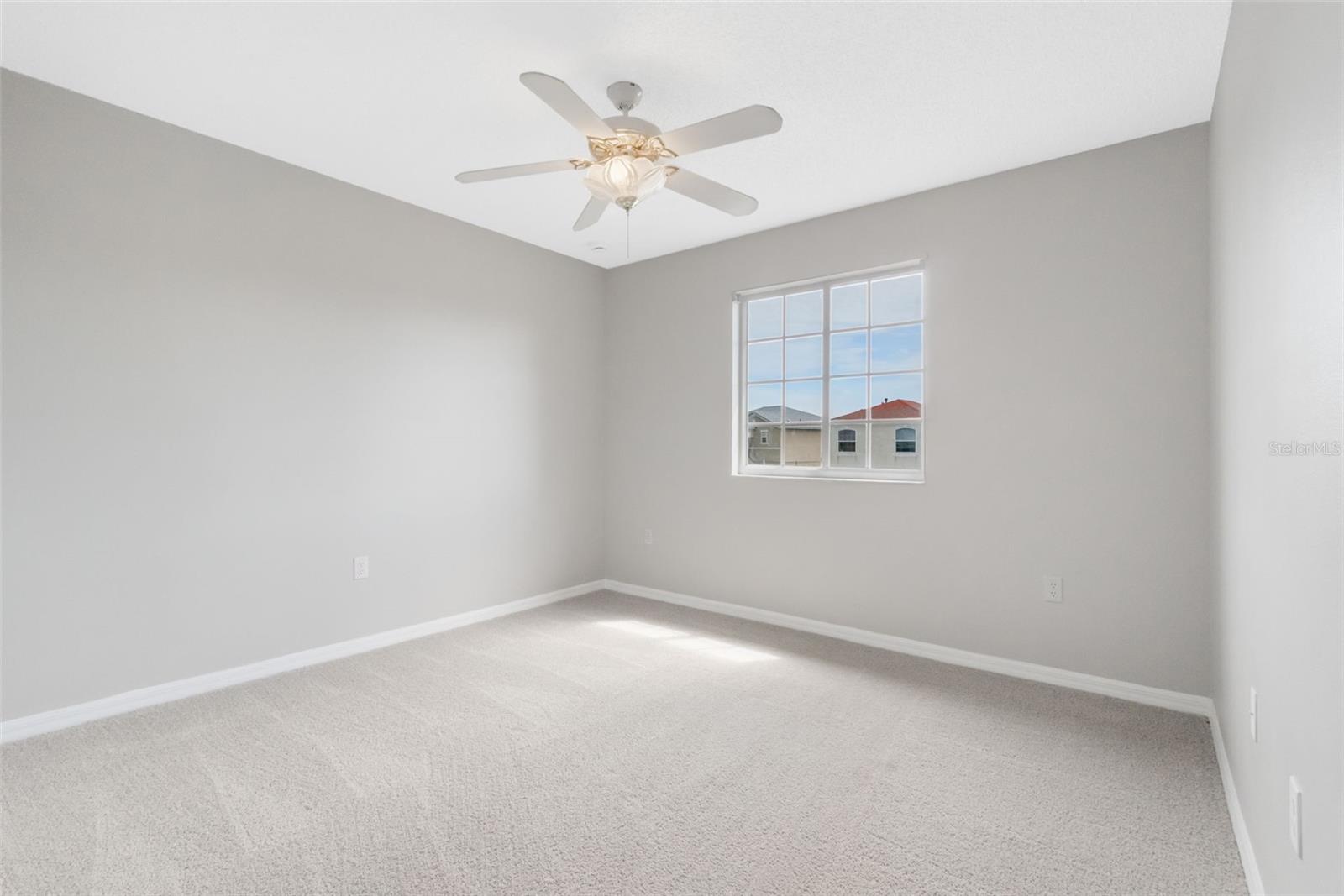 CREPE MYRTLE COVE CRESCENT LAKES - Residential