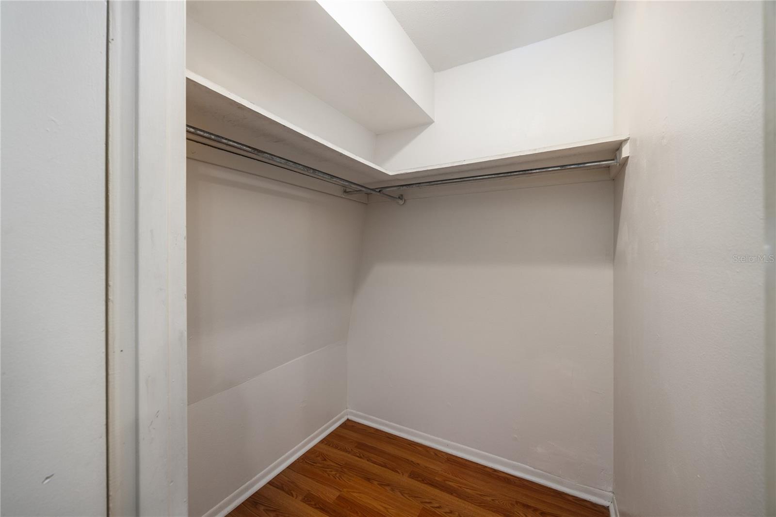 SUMMIT HOUSE - Residential