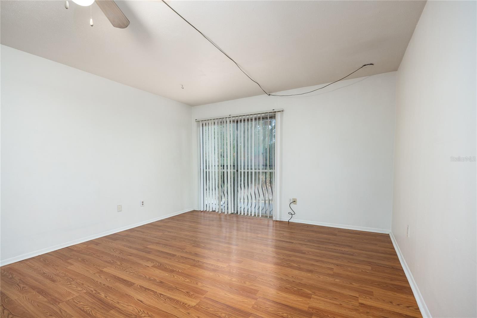 SUMMIT HOUSE - Residential