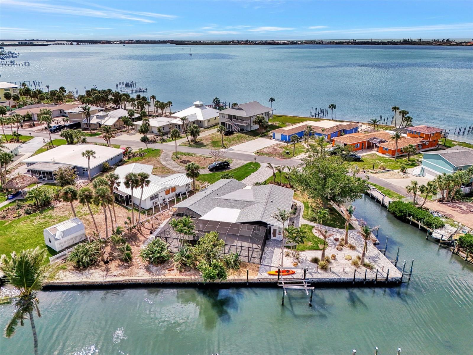 BRUCEWOOD BAYOU - Residential