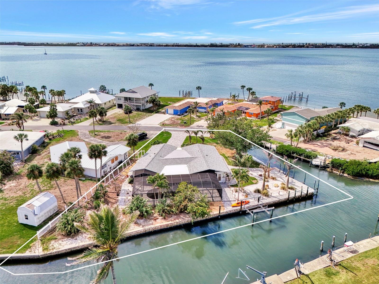 BRUCEWOOD BAYOU - Residential