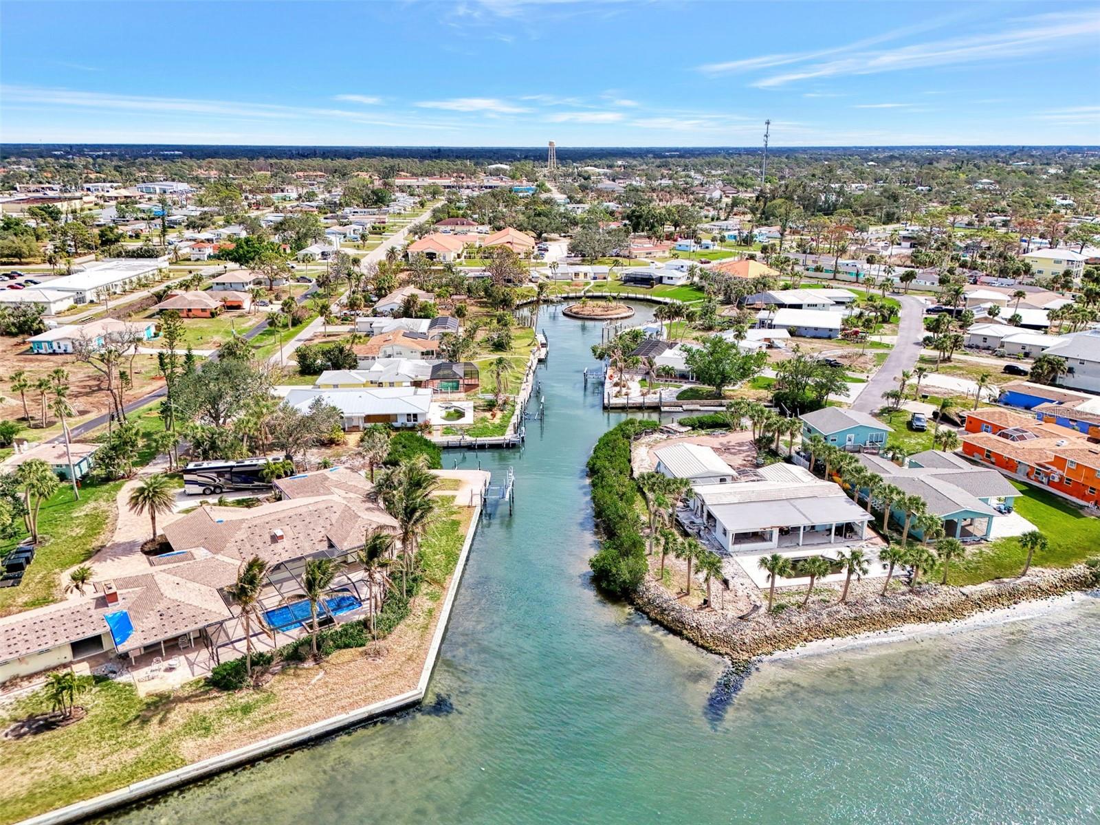 BRUCEWOOD BAYOU - Residential