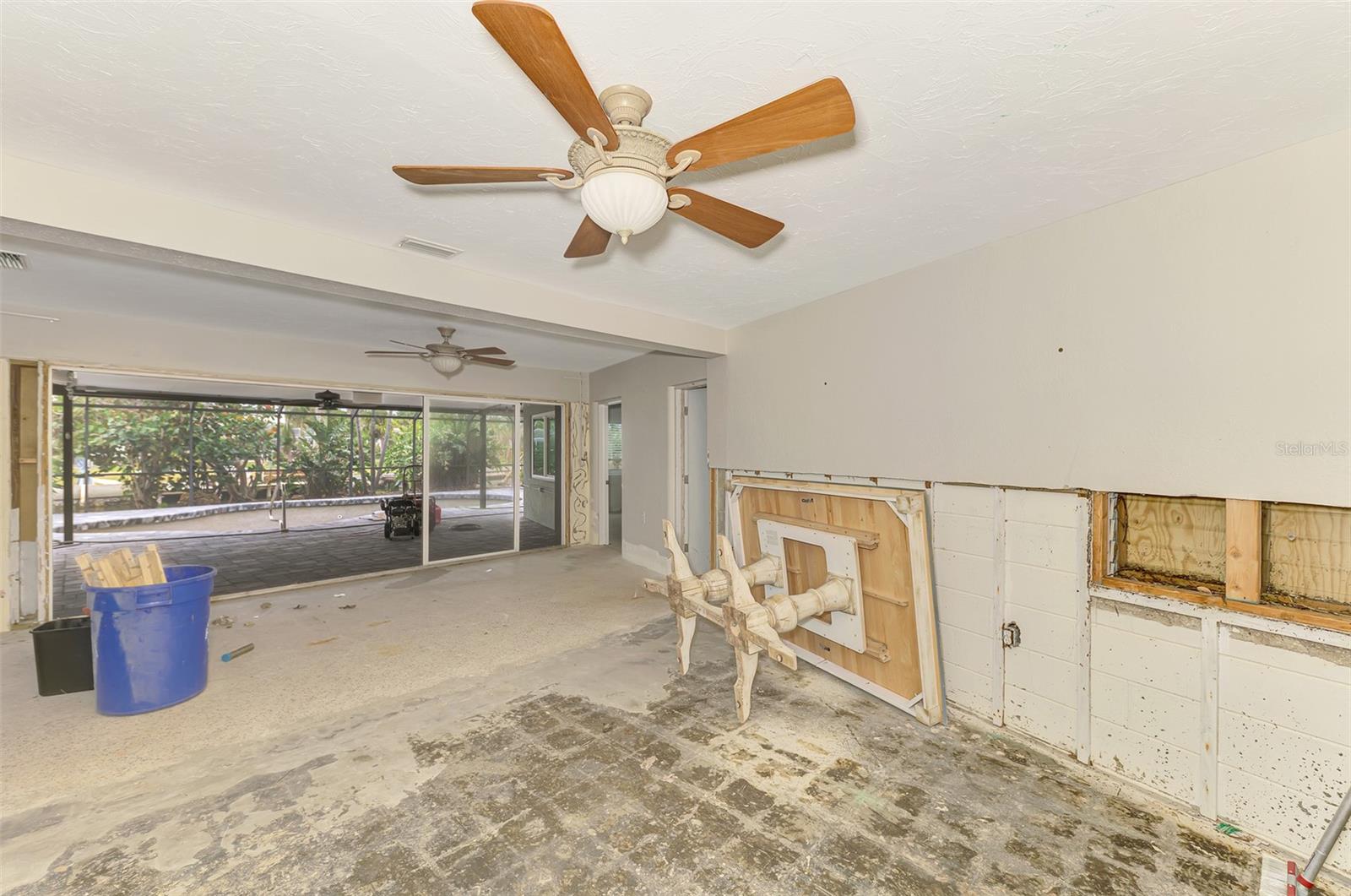 BRUCEWOOD BAYOU - Residential