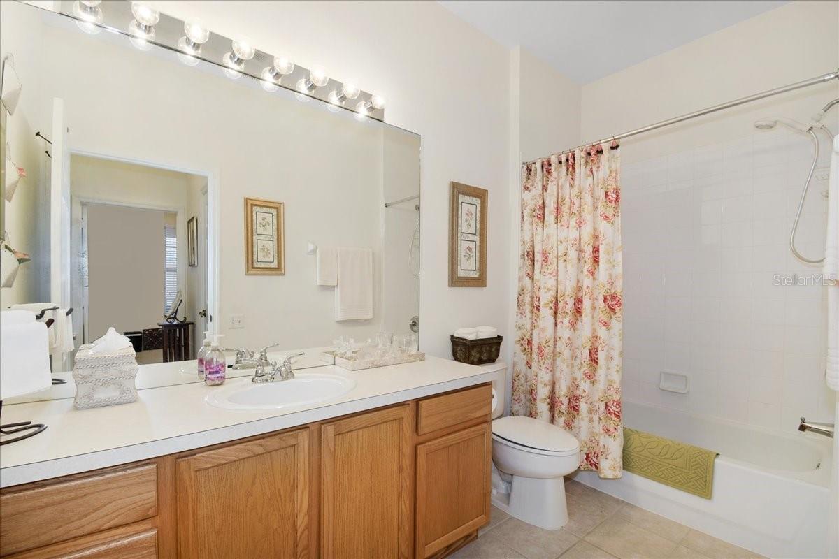 GOLFVIEW AT HUNTERS CREEK - Residential