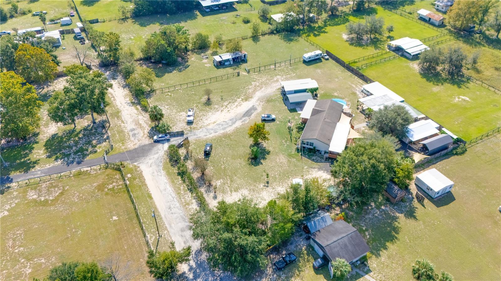 EDWIN M REEVES - Residential Lease