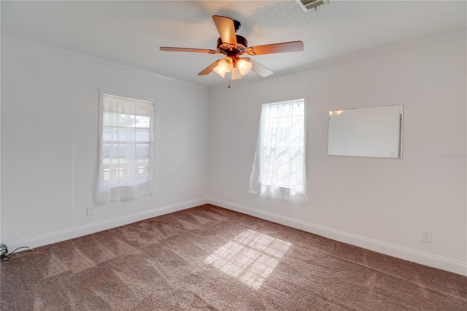 EDWIN M REEVES - Residential Lease