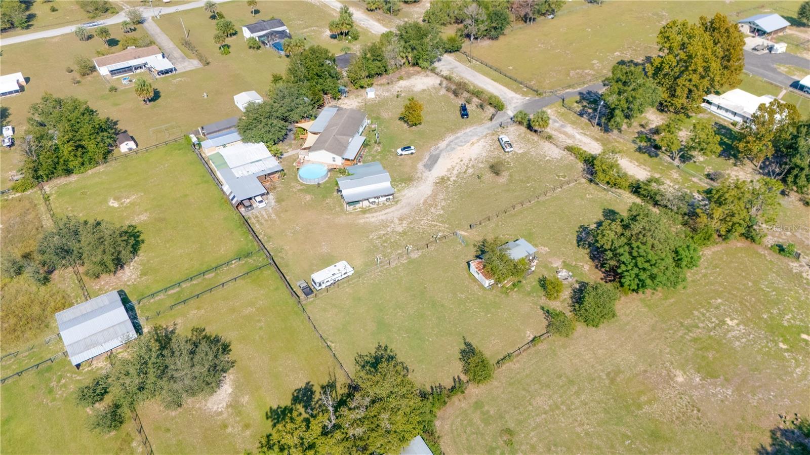 EDWIN M REEVES - Residential Lease