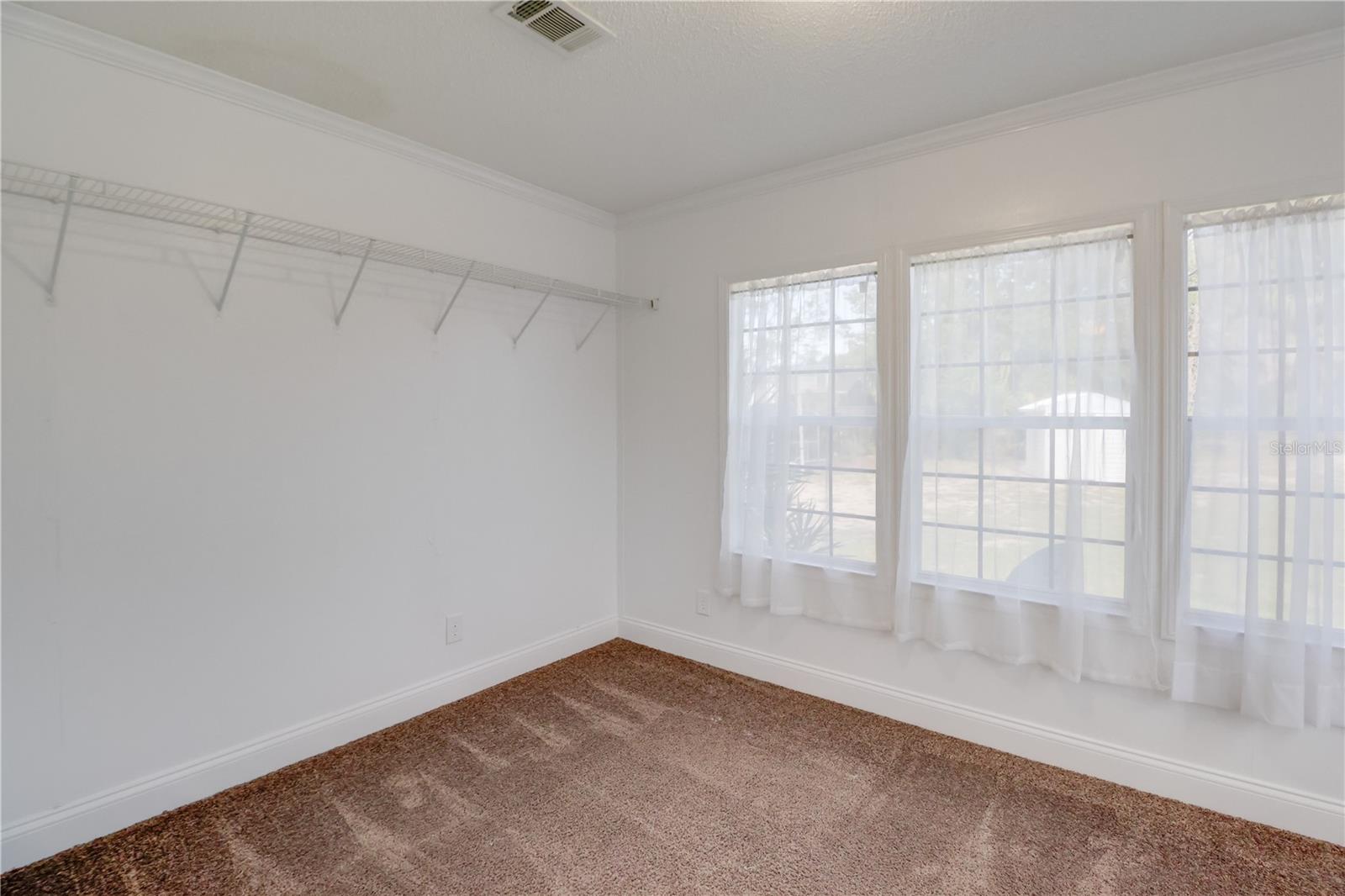 EDWIN M REEVES - Residential Lease