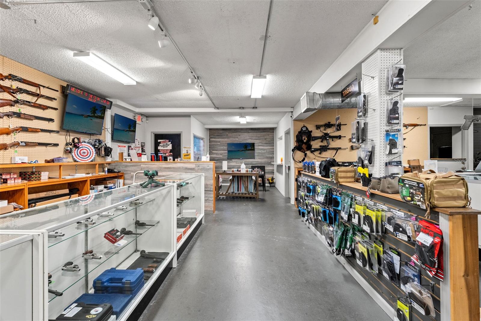 PORT RICHEY ACRES - Commercial Sale