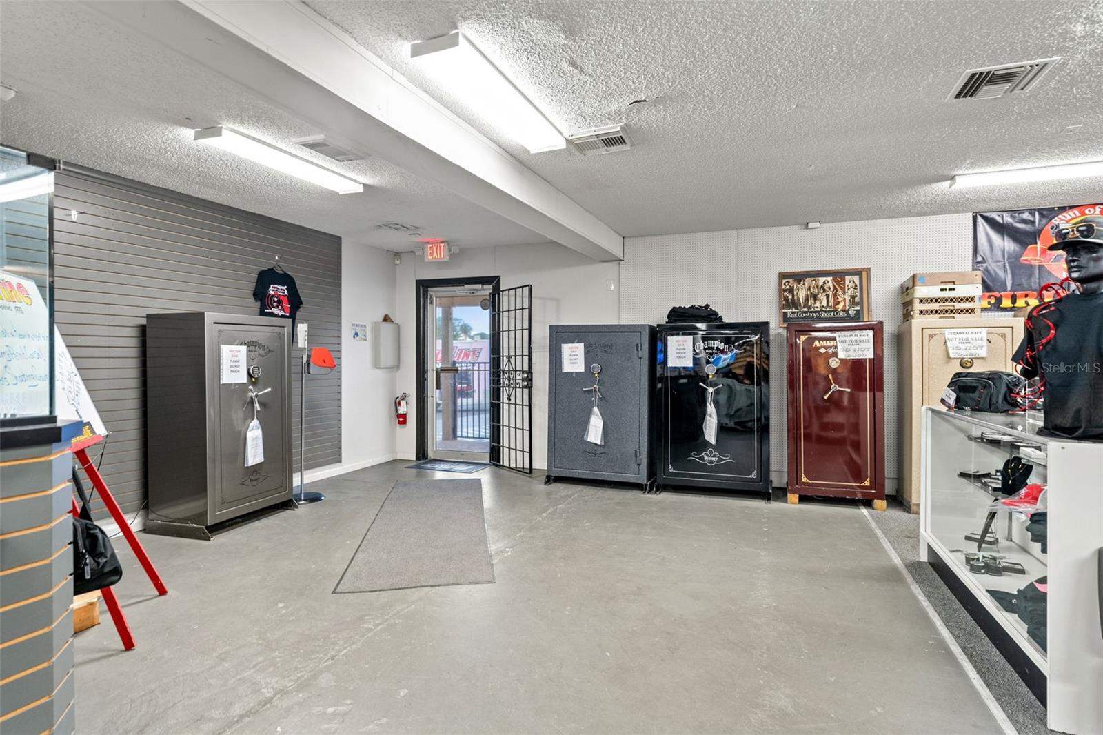 PORT RICHEY ACRES - Commercial Sale