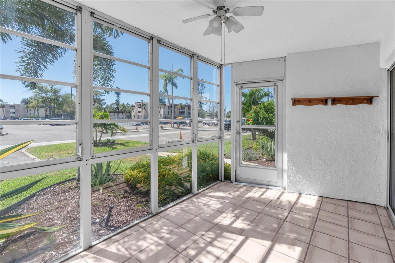 MOORINGS OF MAXIMO CONDO - Residential Lease