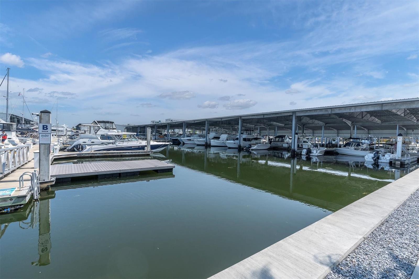 MOORINGS OF MAXIMO CONDO - Residential Lease