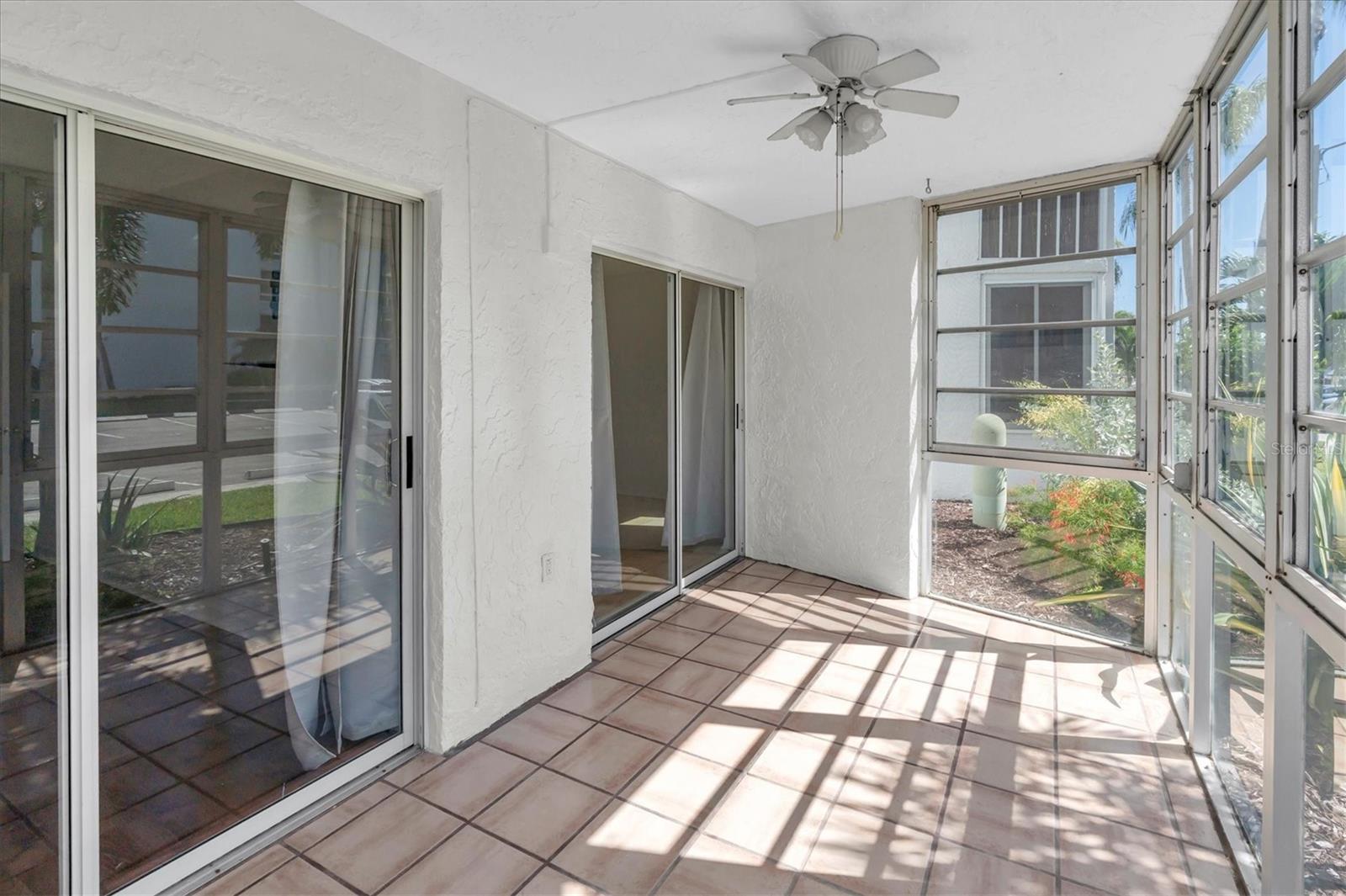 MOORINGS OF MAXIMO CONDO - Residential Lease