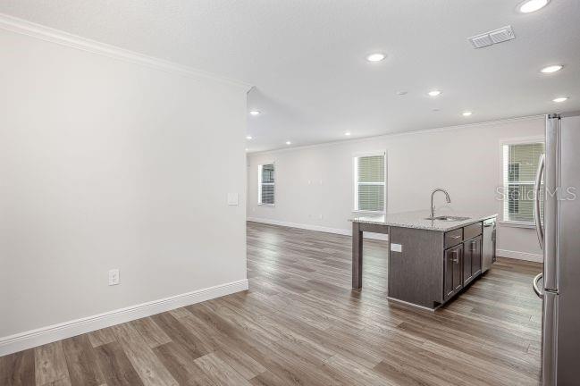 3852 BLUETHREAD WAY