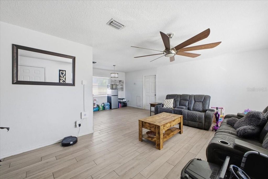 Photo of 2904 E 5th Avenue, Palmetto, FL 34221 (MLS # O6377934)