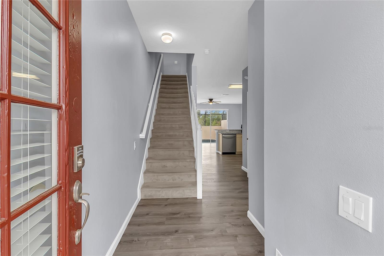 WINDSOR PALMS - Residential