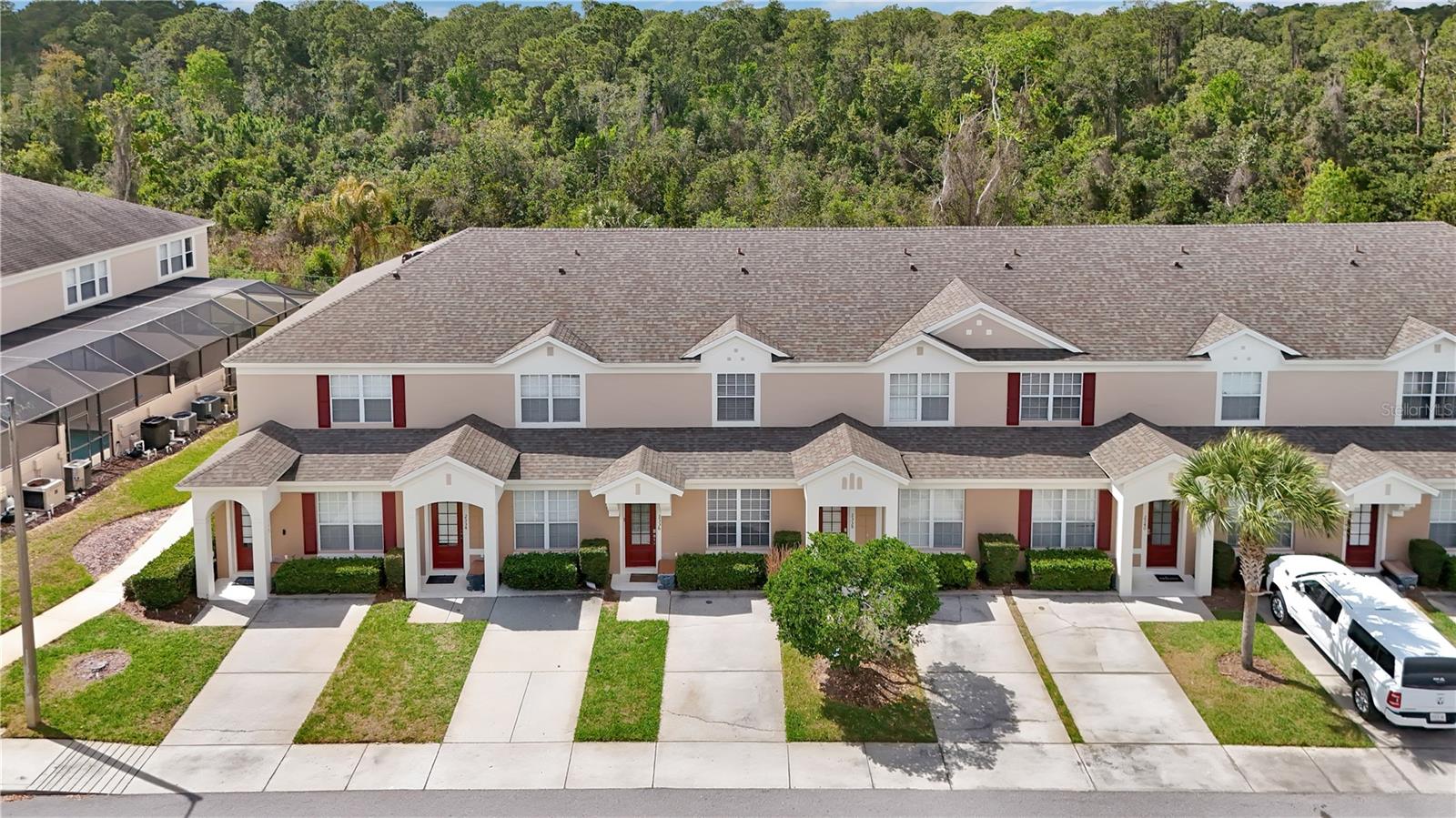 WINDSOR PALMS - Residential