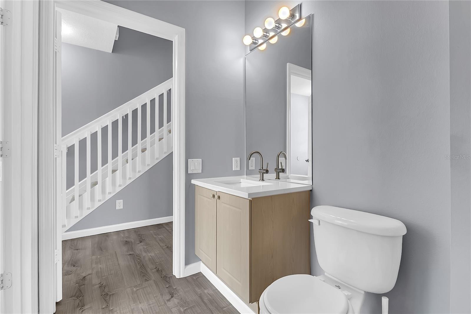 WINDSOR PALMS - Residential