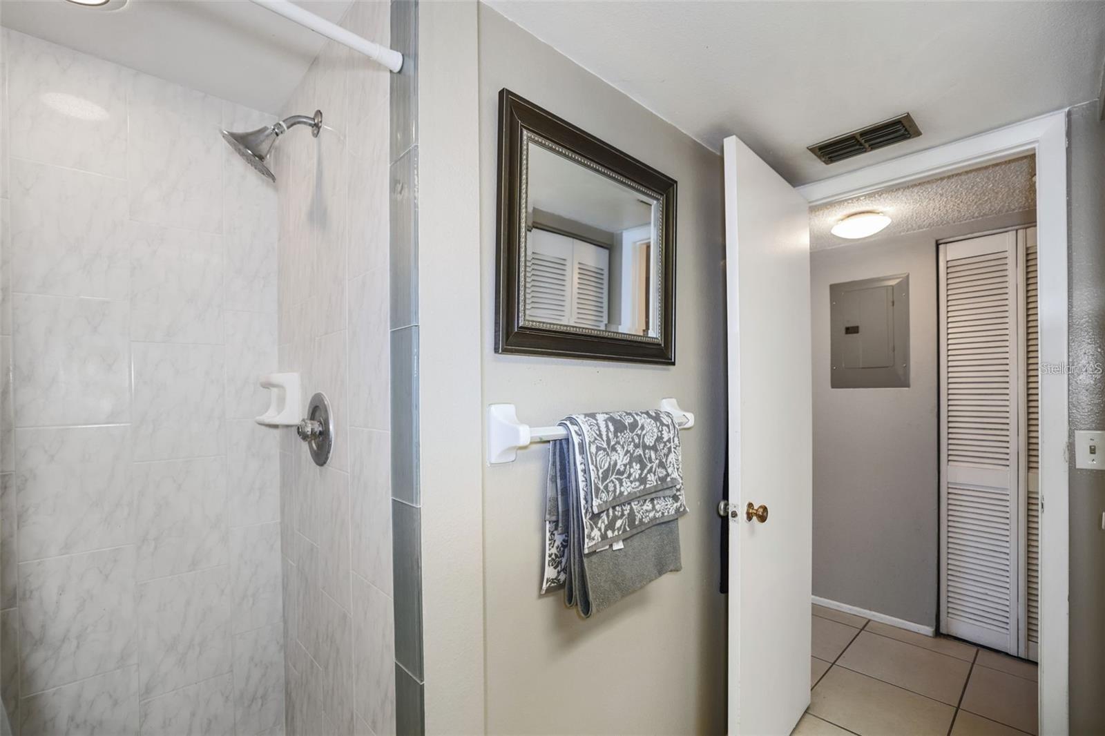 EAST LAKE WOODLANDS WOODLAKE RUN - Residential