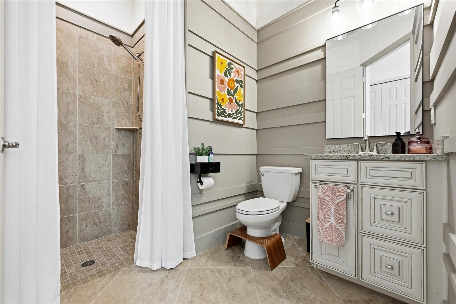 ARBOR GRANDE - Residential