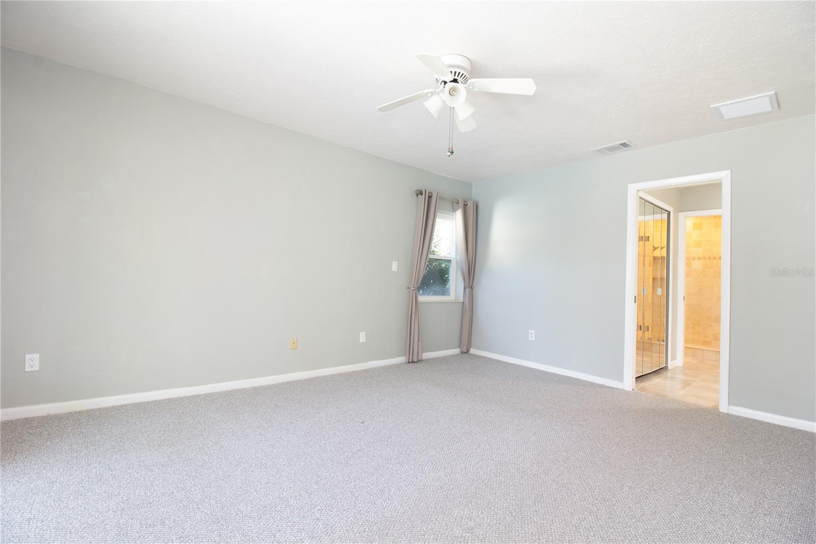 BRAEMOOR GROVE - Residential