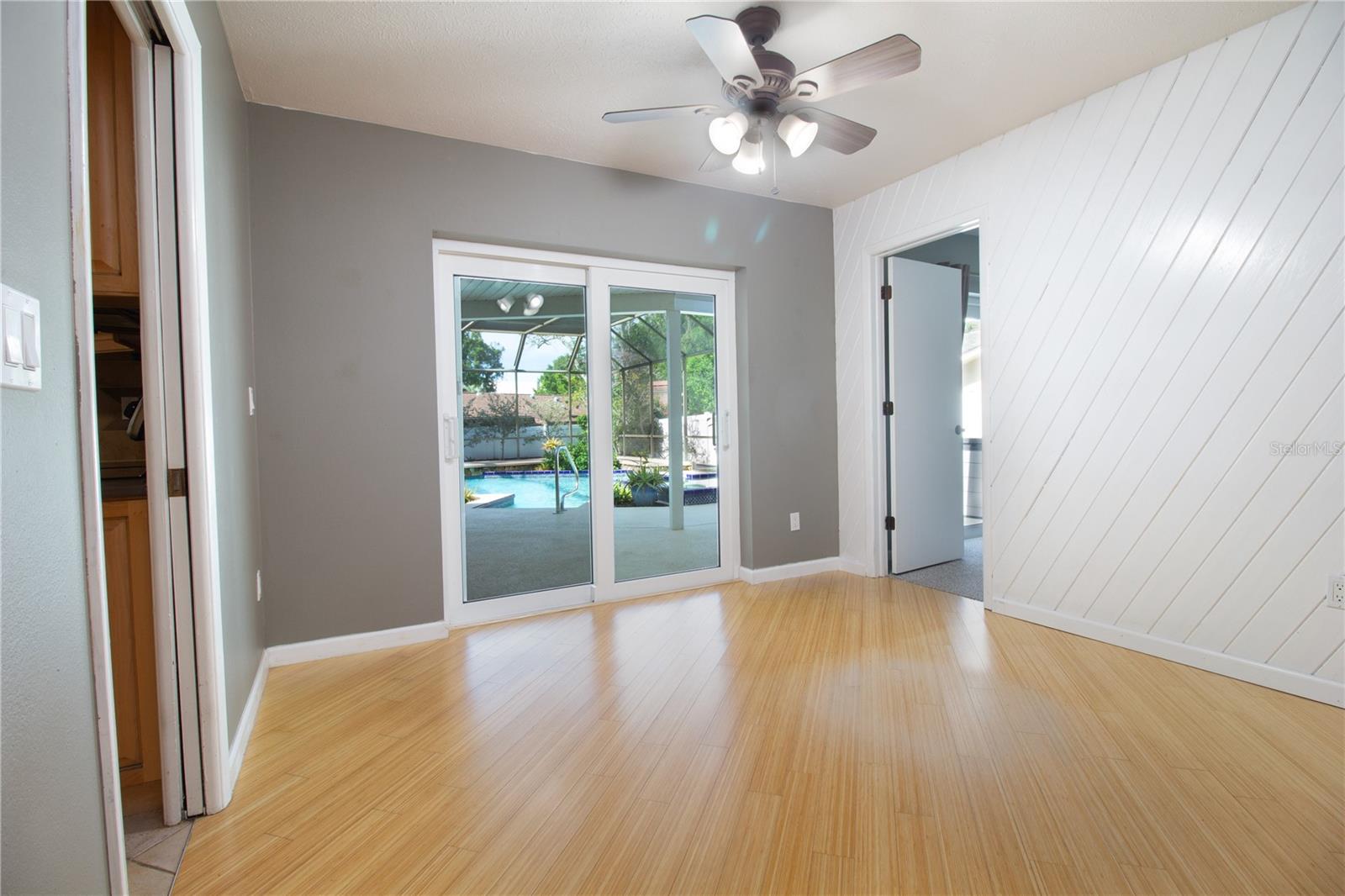 BRAEMOOR GROVE - Residential