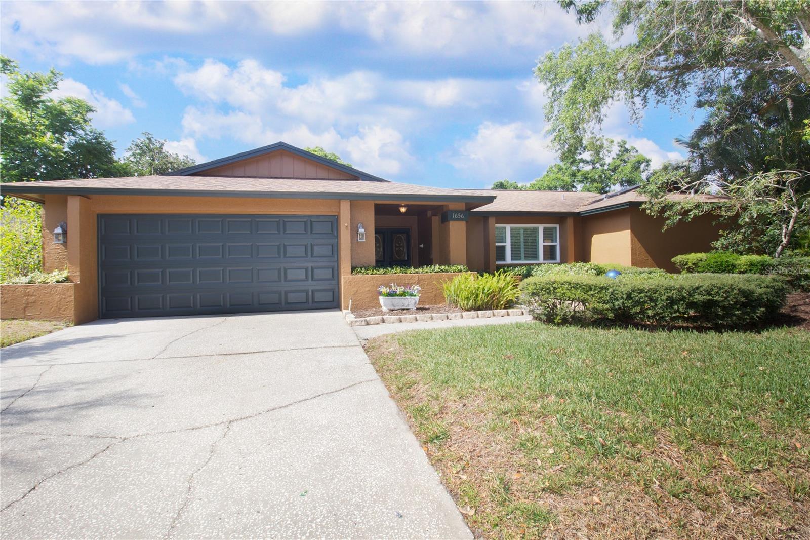BRAEMOOR GROVE - Residential