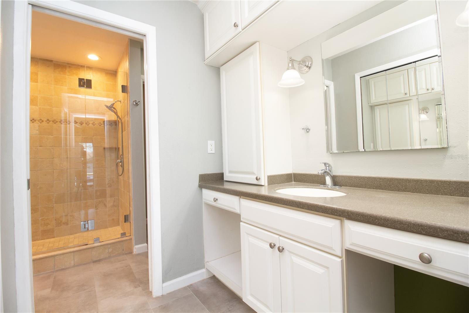 BRAEMOOR GROVE - Residential
