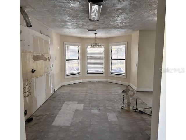 APOLLO BEACH UNIT SIX - Residential