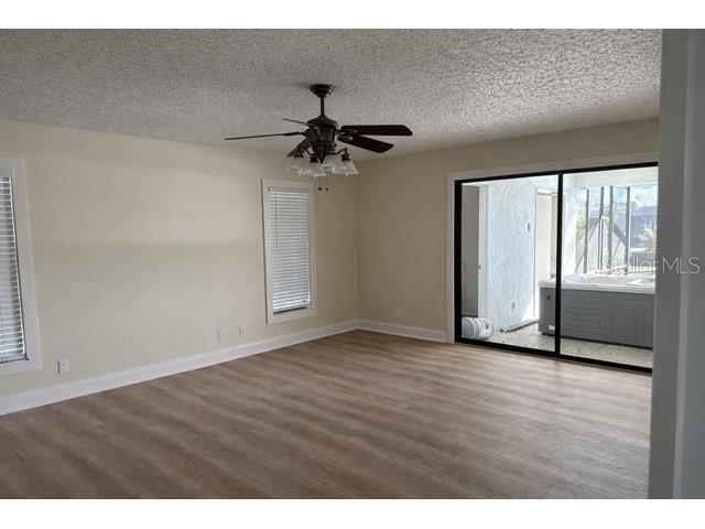 APOLLO BEACH UNIT SIX - Residential