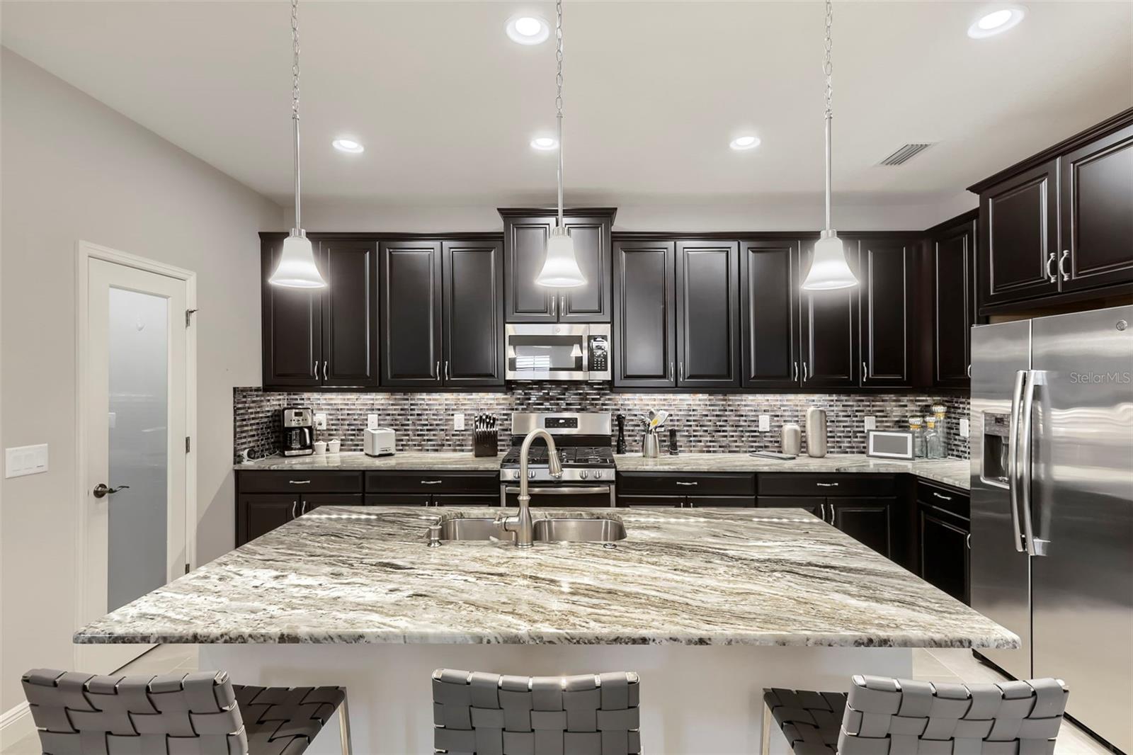 4099 WELLING TERRACE