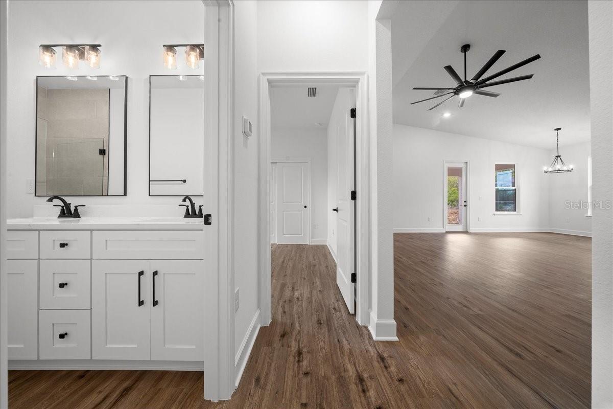 SPRING HILL - Residential