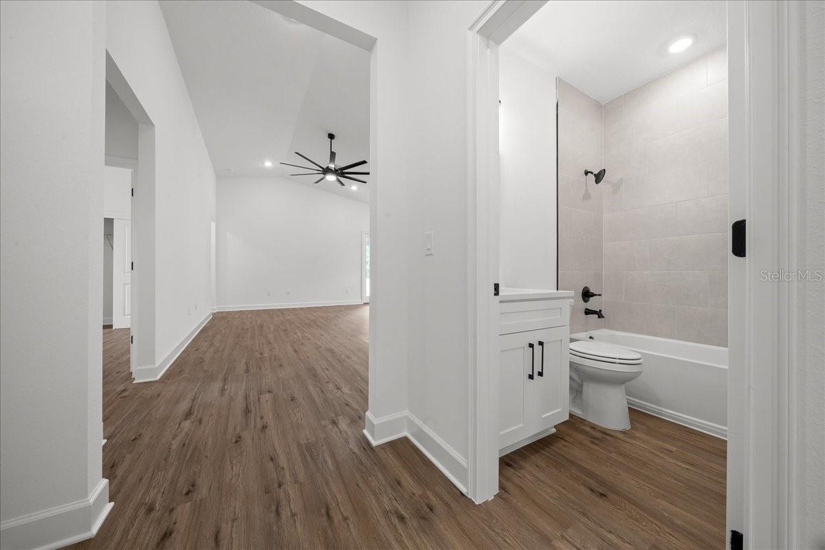 SPRING HILL - Residential