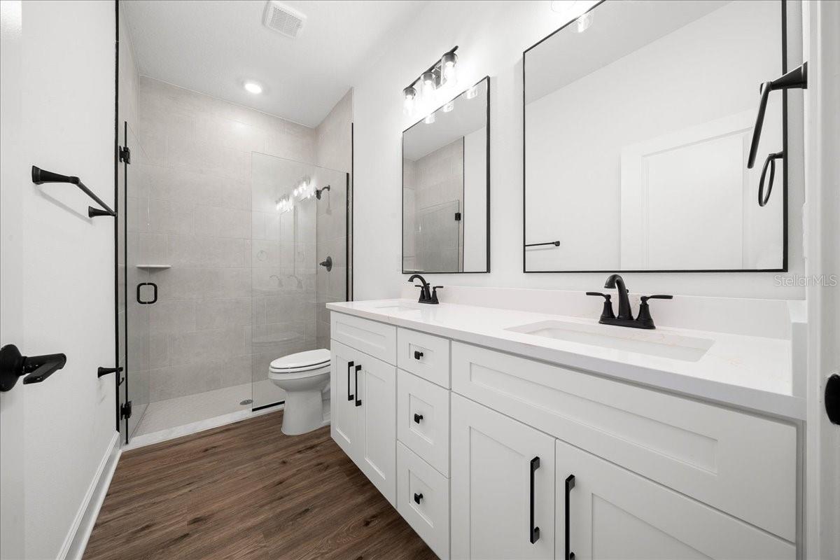 SPRING HILL - Residential