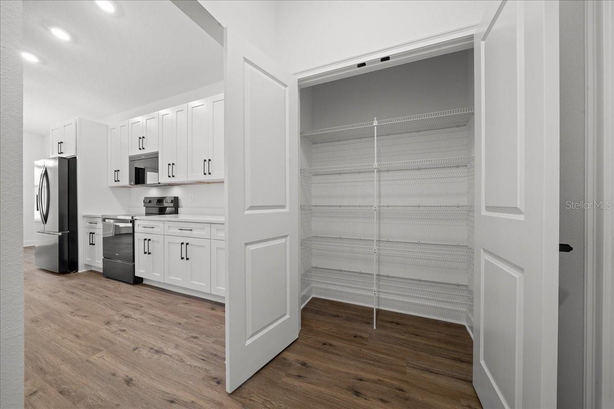 SPRING HILL - Residential