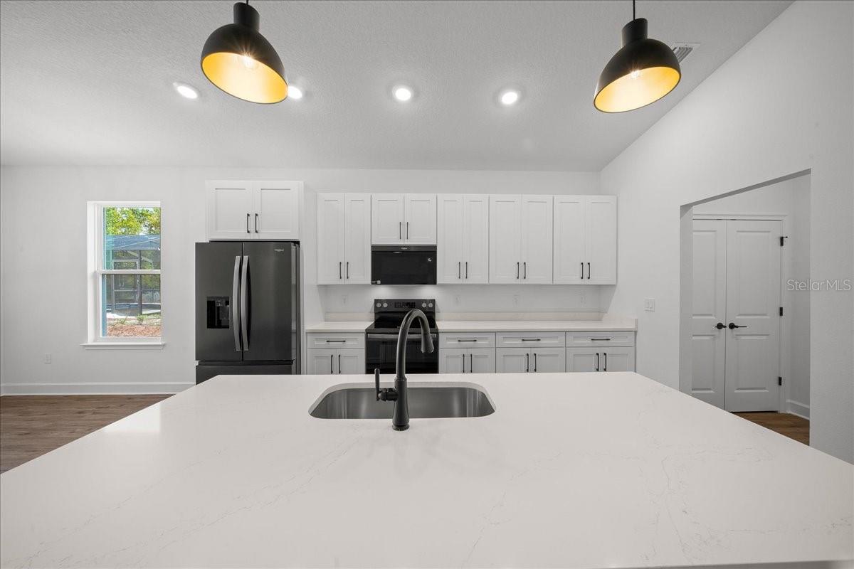 SPRING HILL - Residential