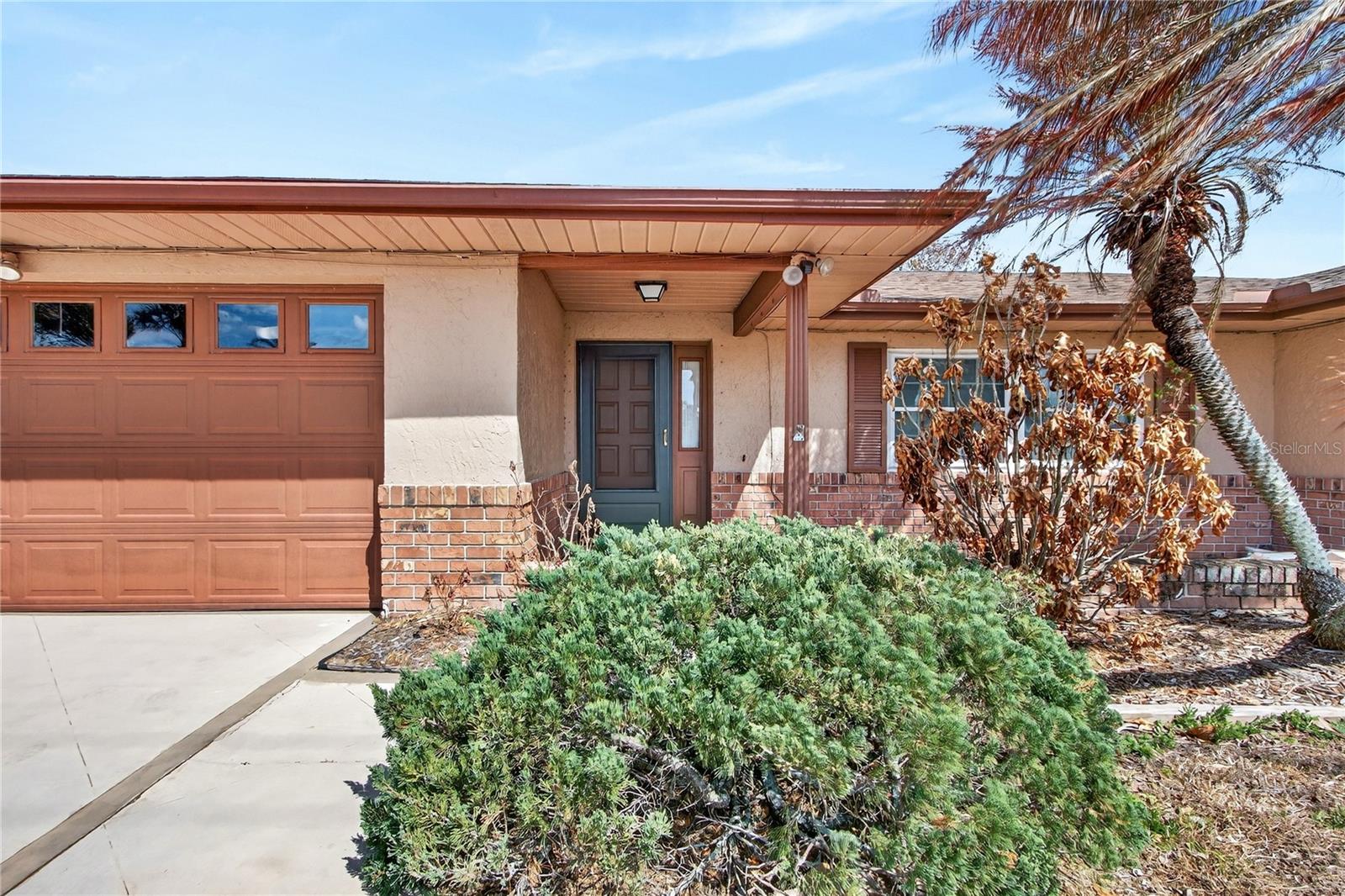 DELTONA LAKES UNIT 40 - Residential