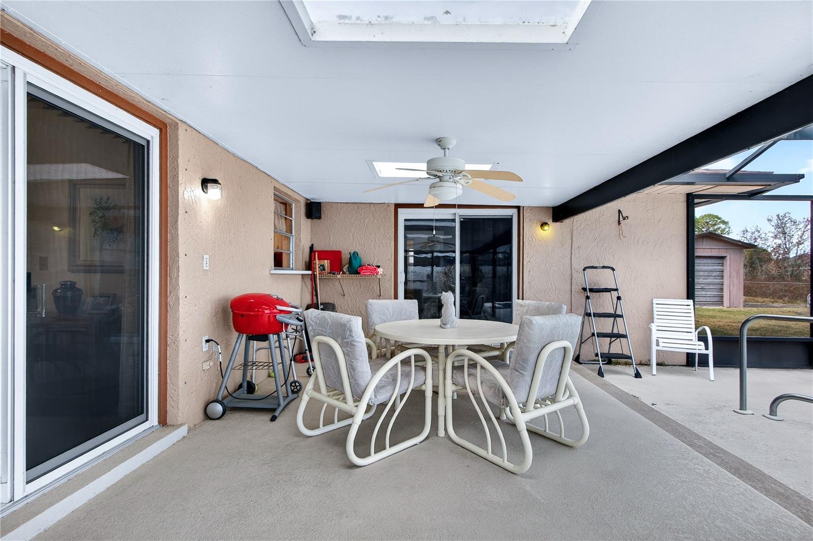 DELTONA LAKES UNIT 40 - Residential