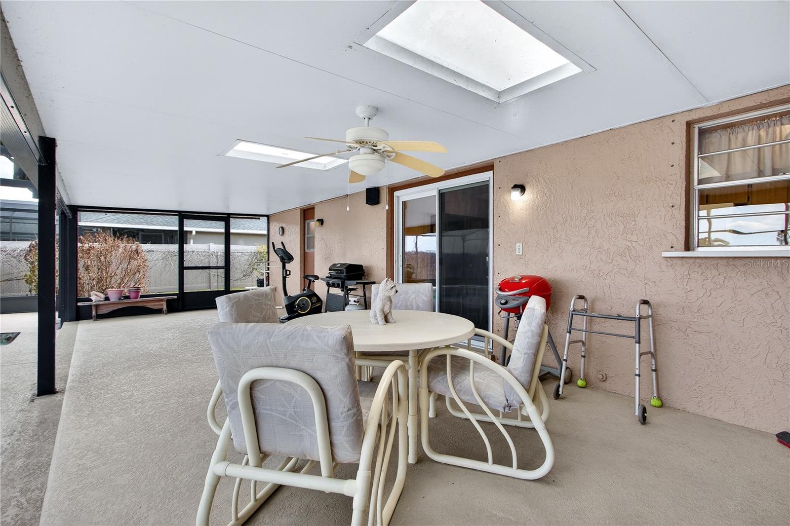 DELTONA LAKES UNIT 40 - Residential